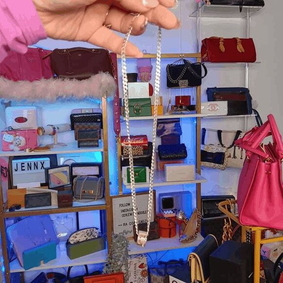 GUCCI Silver Tone Chain Necklace - Picture 2 of 2